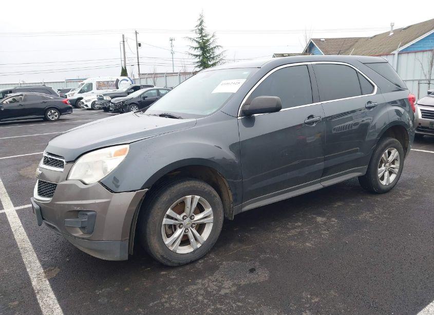 Photo 2 of 2010 Chevrolet Equinox LS (VIN 2CNALBEW9A6277366)