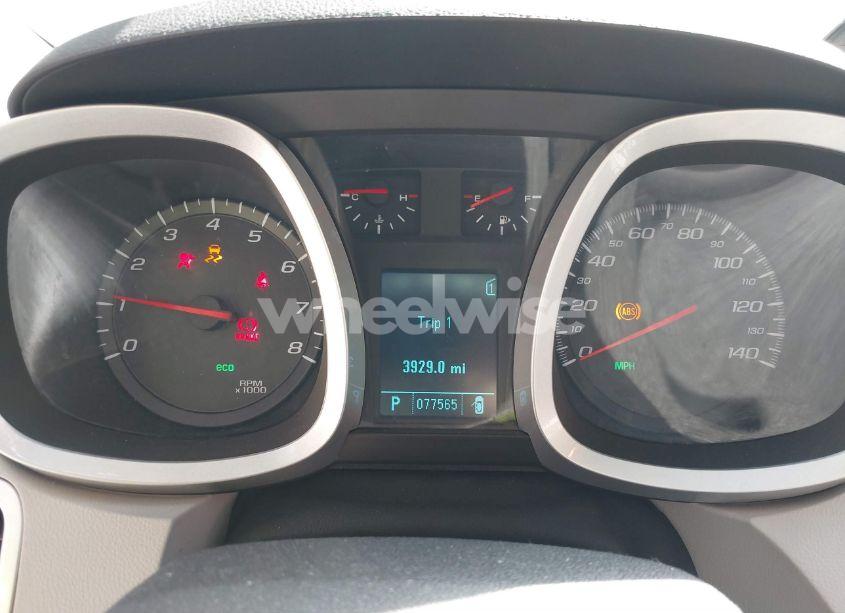 Photo 7 of 2010 Chevrolet Equinox LS (VIN 2CNALBEW9A6377791)