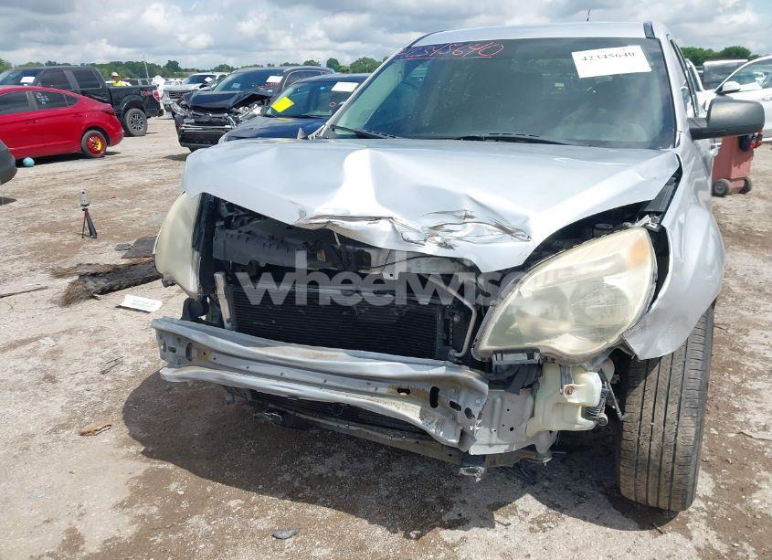 Photo 6 of 2010 Chevrolet Equinox LS (VIN 2CNALBEWXA6368937)