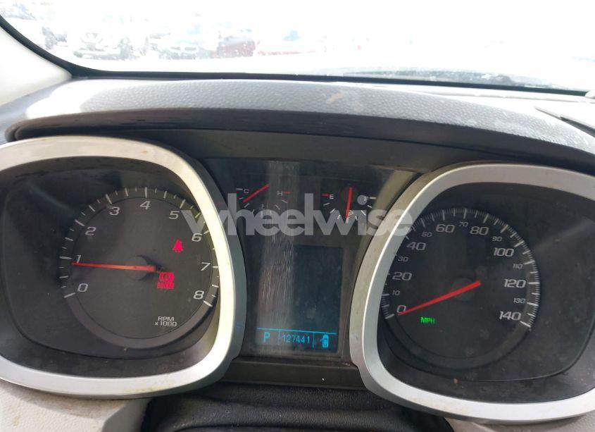 Photo 7 of 2010 Chevrolet Equinox LS (VIN 2CNALBEWXA6368937)