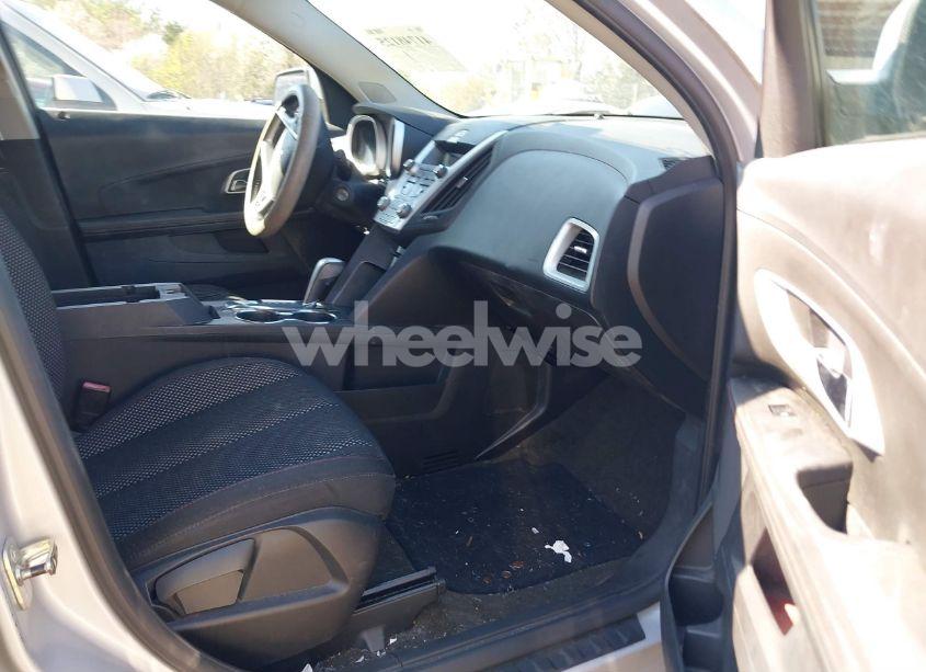 Photo 5 of 2011 Chevrolet Equinox 1LT (VIN 2CNALDEC0B6223666)