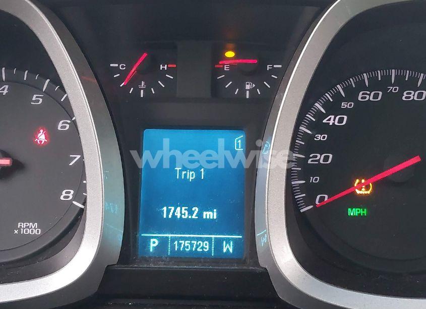 Photo 7 of 2011 Chevrolet Equinox 1LT (VIN 2CNALDEC0B6392361)