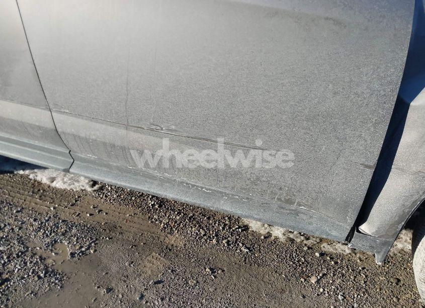 Photo 13 of 2011 Chevrolet Equinox 1LT (VIN 2CNALDEC0B6457189)