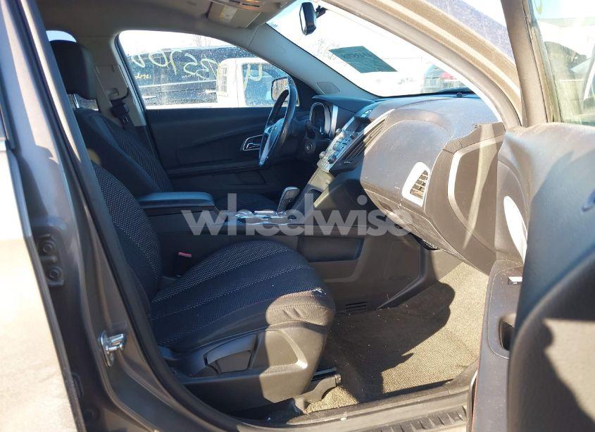 Photo 5 of 2011 Chevrolet Equinox 1LT (VIN 2CNALDEC0B6457189)