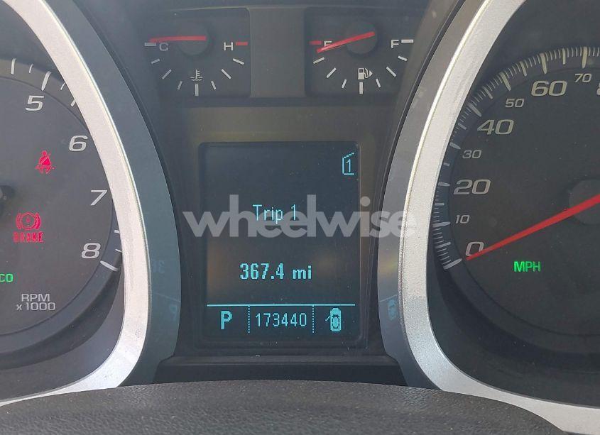 Photo 7 of 2011 Chevrolet Equinox 1LT (VIN 2CNALDEC1B6205015)