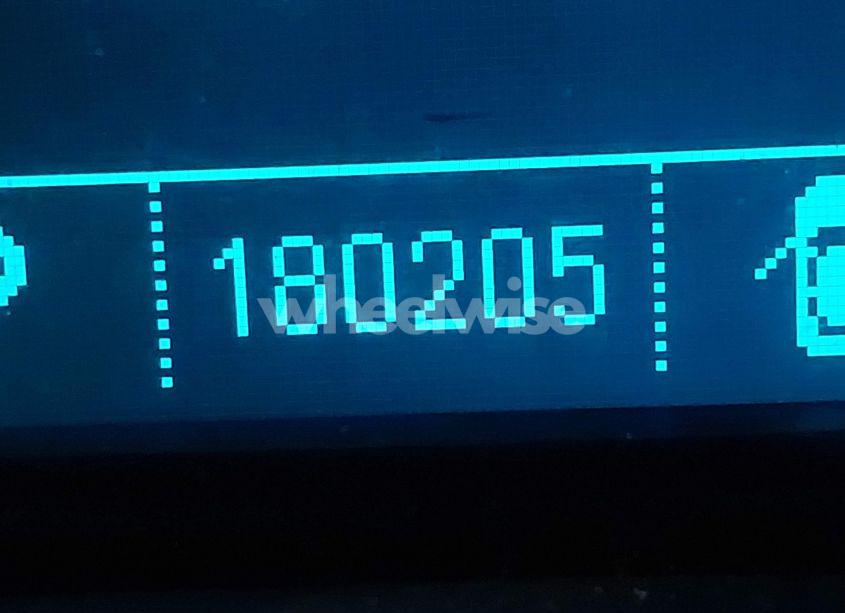 Photo 15 of 2011 Chevrolet Equinox 1LT (VIN 2CNALDEC2B6214709)