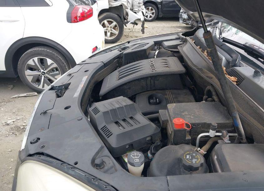 Photo 10 of 2011 Chevrolet Equinox 1LT (VIN 2CNALDEC2B6384049)