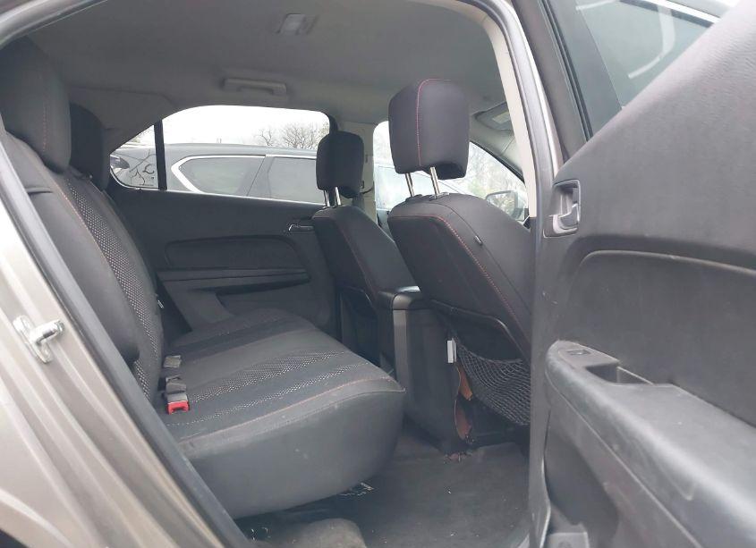 Photo 8 of 2011 Chevrolet Equinox 1LT (VIN 2CNALDEC2B6442581)