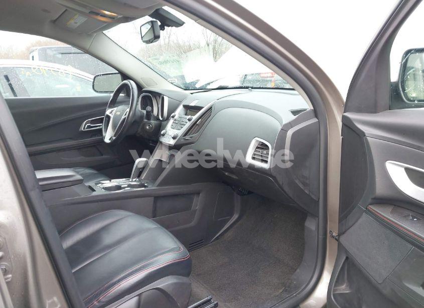 Photo 5 of 2011 Chevrolet Equinox 1LT (VIN 2CNALDEC2B6470431)