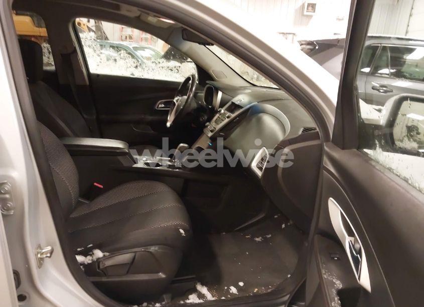 Photo 5 of 2011 Chevrolet Equinox LT (VIN 2CNALDEC2B6476441)