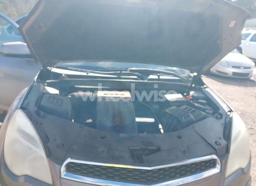 Photo 10 of 2011 Chevrolet Equinox 1LT (VIN 2CNALDEC5B6218012)