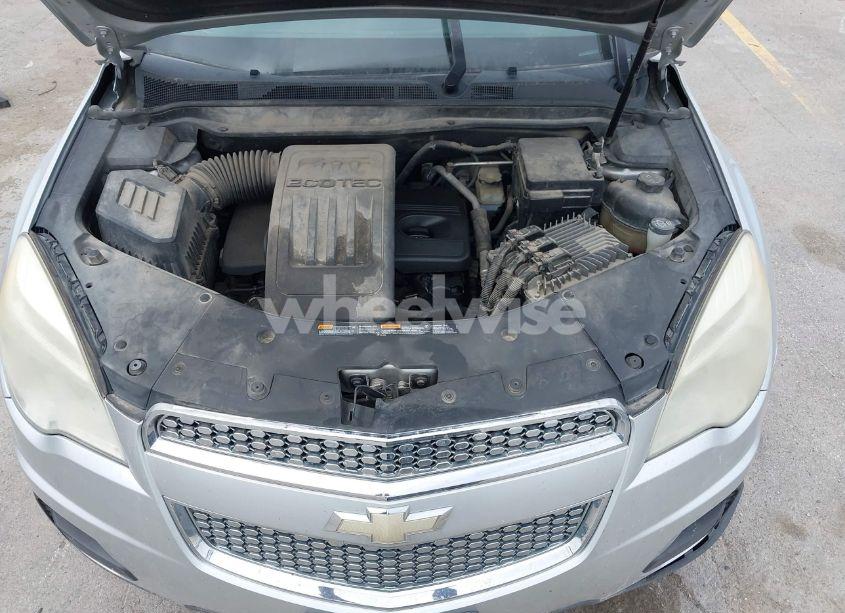Photo 10 of 2011 Chevrolet Equinox 1LT (VIN 2CNALDEC7B6471509)