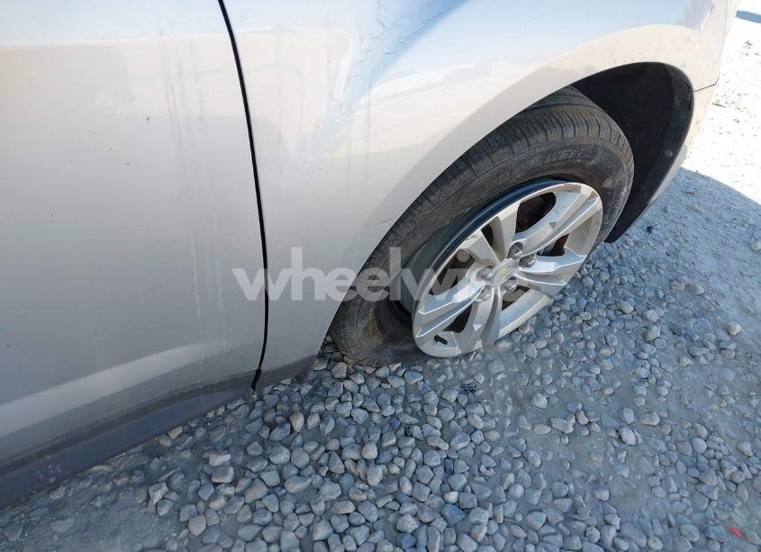 Photo 13 of 2011 Chevrolet Equinox 1LT (VIN 2CNALDEC8B6432184)