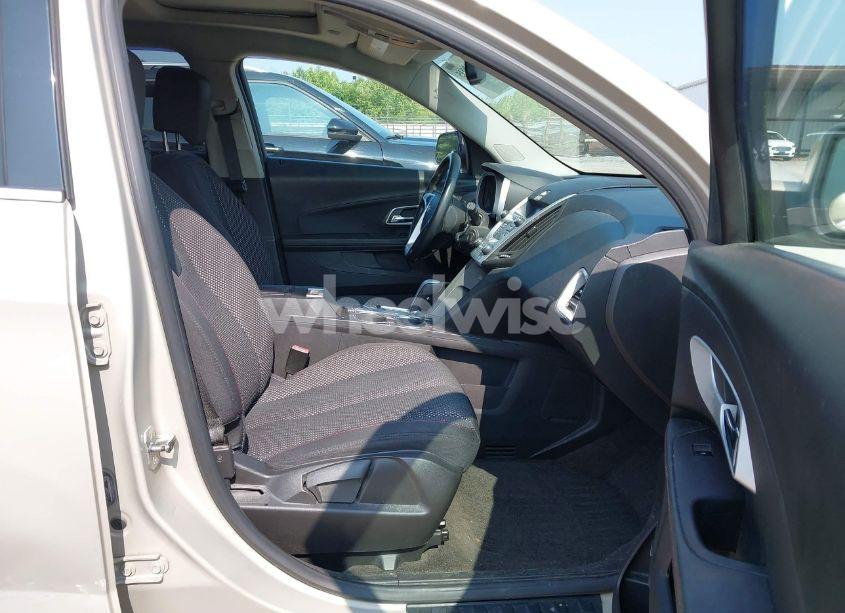 Photo 5 of 2011 Chevrolet Equinox 1LT (VIN 2CNALDEC8B6476895)