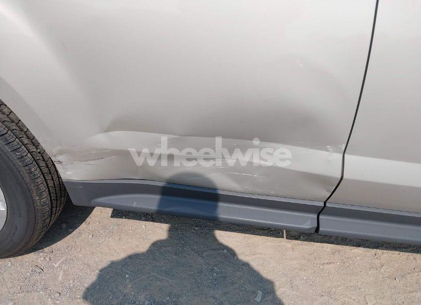 Photo 6 of 2011 Chevrolet Equinox 1LT (VIN 2CNALDEC8B6476895)