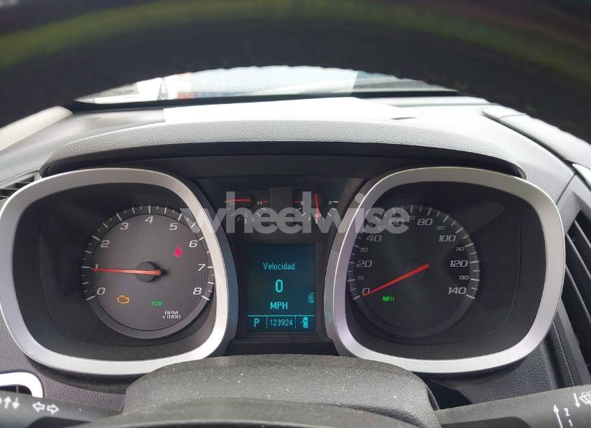 Photo 7 of 2011 Chevrolet Equinox 1LT (VIN 2CNALDECXB6371002)