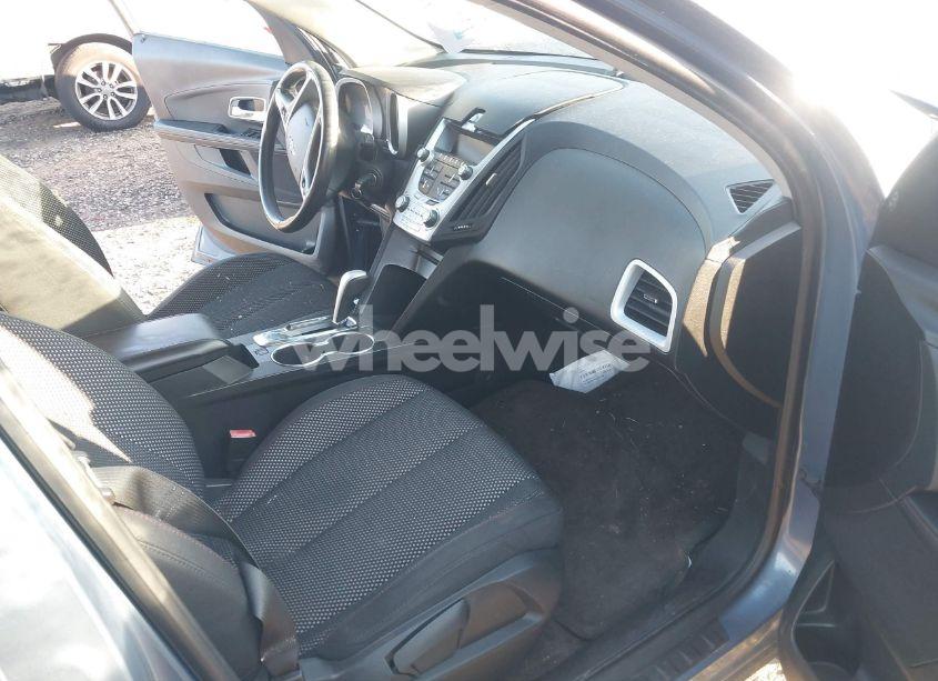 Photo 5 of 2011 Chevrolet Equinox 1LT (VIN 2CNALDECXB6435118)