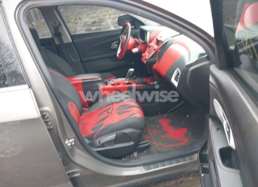 Photo 5 of 2011 Chevrolet Equinox 1LT (VIN 2CNALDECXB6458379)