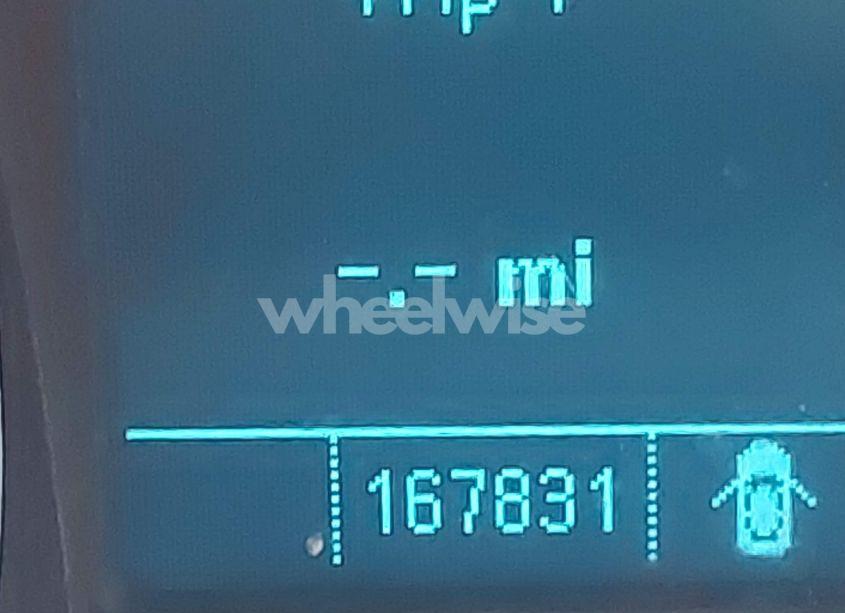 Photo 15 of 2011 Chevrolet Equinox 1LT (VIN 2CNALDECXB6476283)