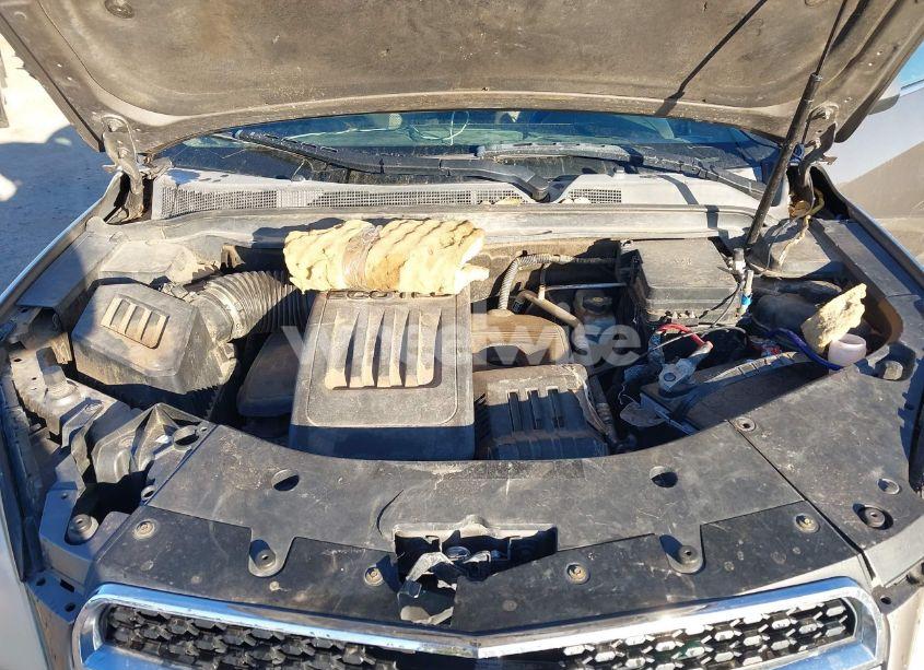 Photo 10 of 2010 Chevrolet Equinox LT (VIN 2CNALDEW0A6283309)