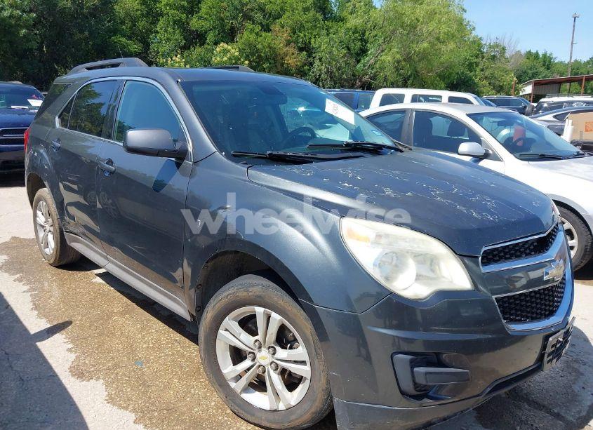 Photo 6 of 2010 Chevrolet Equinox LT (VIN 2CNALDEW0A6381546)