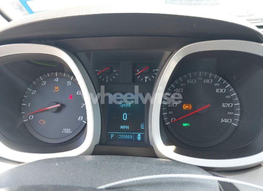 Photo 7 of 2010 Chevrolet Equinox LT (VIN 2CNALDEW0A6381546)