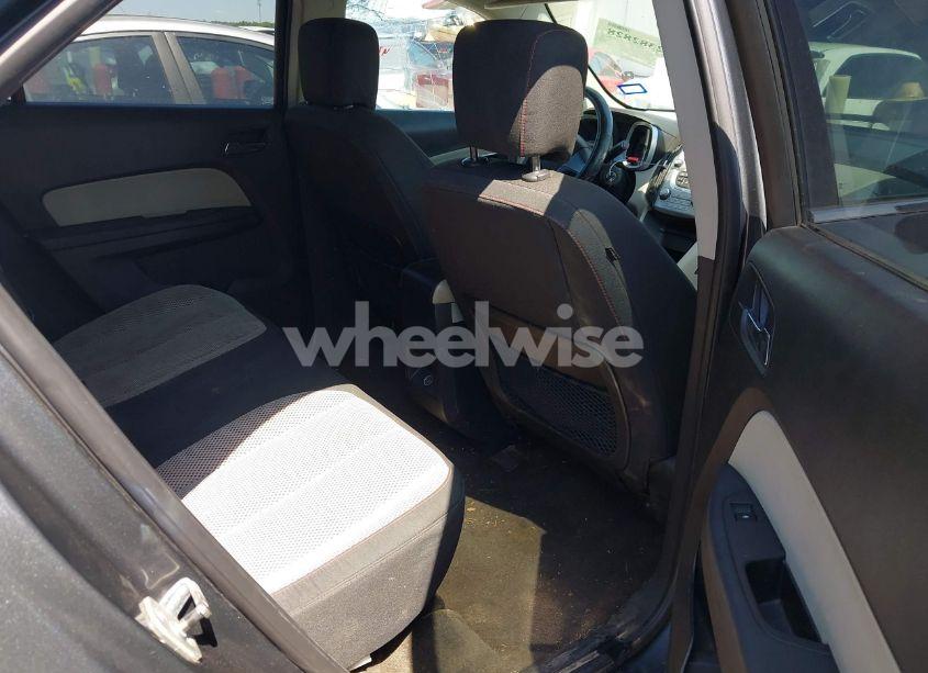 Photo 8 of 2010 Chevrolet Equinox LT (VIN 2CNALDEW0A6381546)