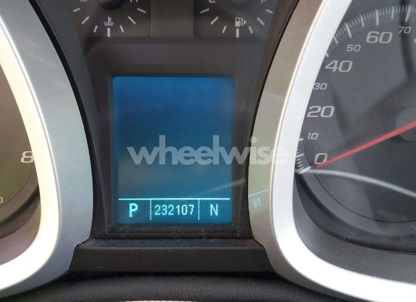 Photo 7 of 2010 Chevrolet Equinox LT (VIN 2CNALDEW1A6249962)