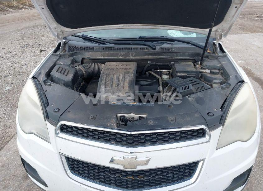 Photo 10 of 2010 Chevrolet Equinox LT (VIN 2CNALDEW1A6347941)