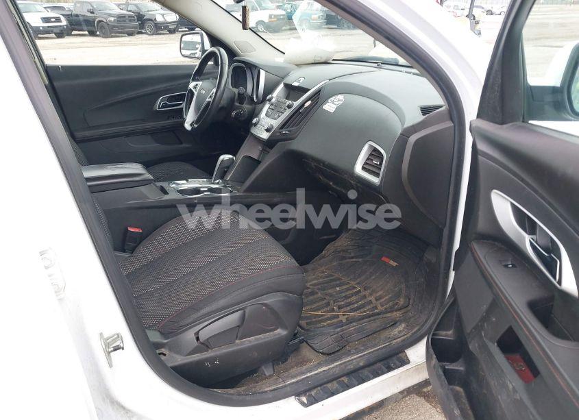 Photo 5 of 2010 Chevrolet Equinox LT (VIN 2CNALDEW1A6347941)