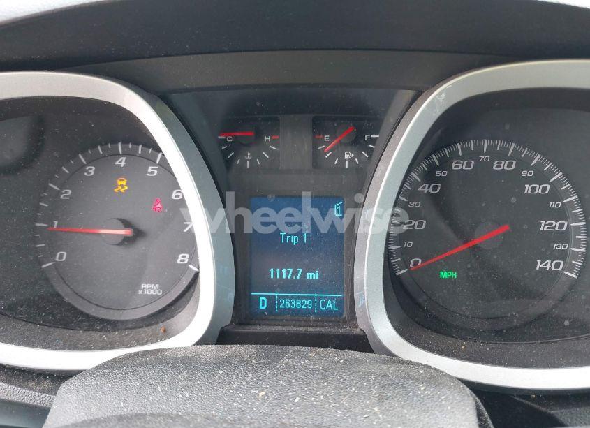 Photo 7 of 2010 Chevrolet Equinox LT (VIN 2CNALDEW1A6347941)