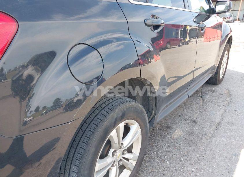 Photo 12 of 2010 Chevrolet Equinox LT (VIN 2CNALDEW2A6200642)