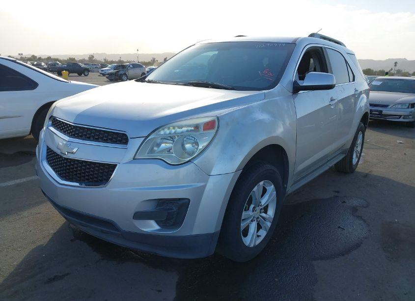 Photo 2 of 2010 Chevrolet Equinox LT (VIN 2CNALDEW2A6288656)
