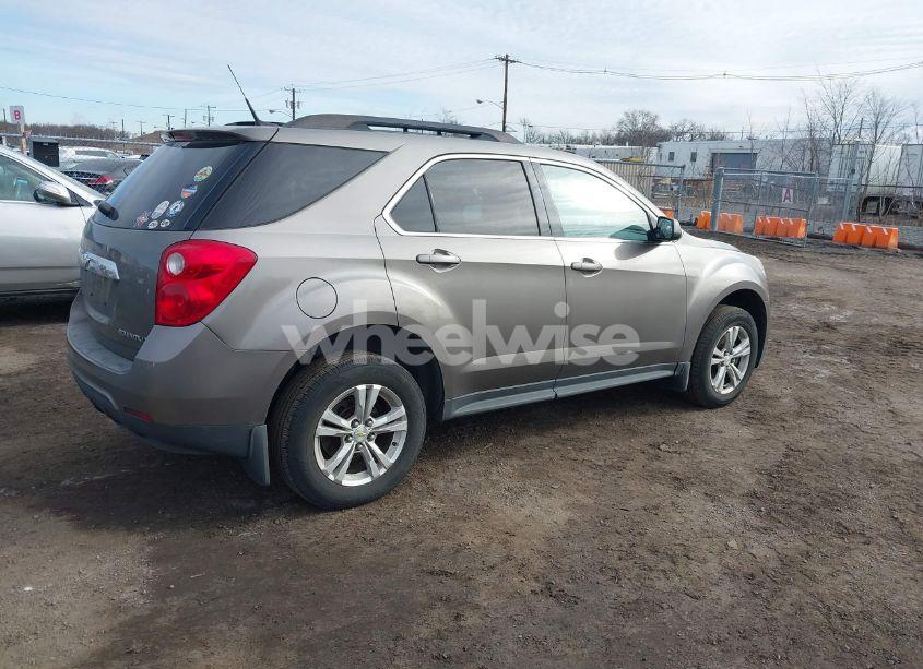 Photo 4 of 2010 Chevrolet Equinox LT (VIN 2CNALDEW2A6294537)