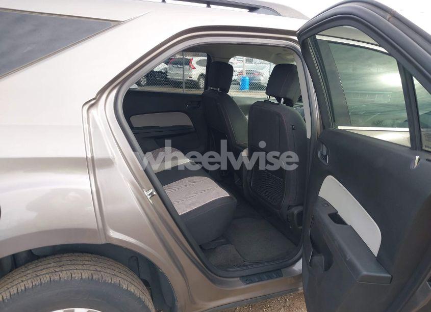 Photo 8 of 2010 Chevrolet Equinox LT (VIN 2CNALDEW2A6294537)