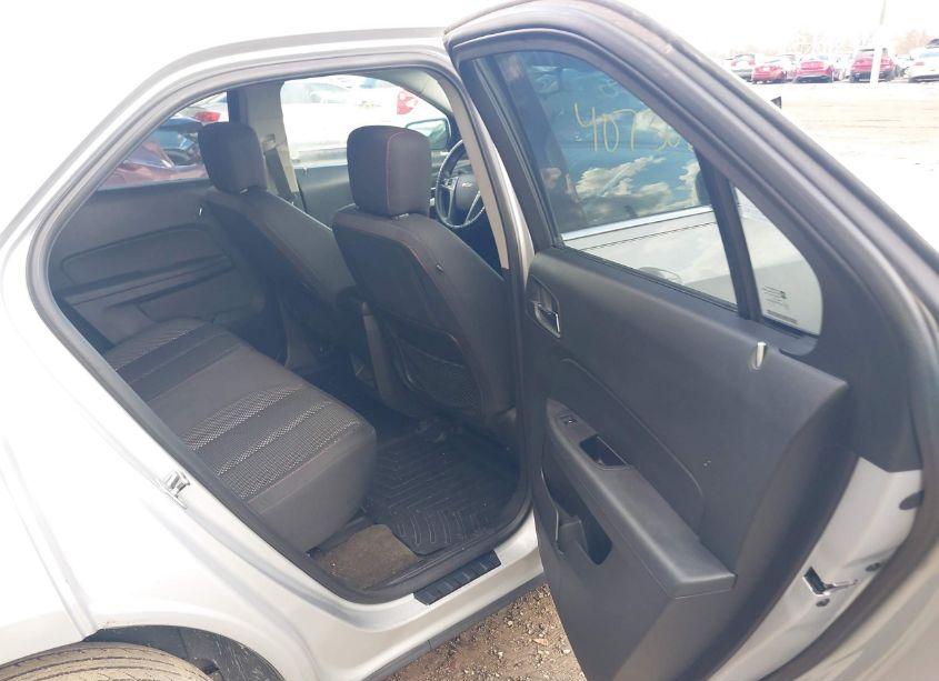 Photo 8 of 2010 Chevrolet Equinox LT (VIN 2CNALDEW2A6398235)