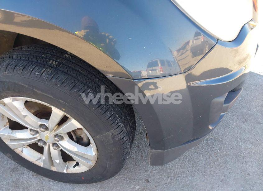 Photo 6 of 2010 Chevrolet Equinox LT (VIN 2CNALDEW3A6200665)