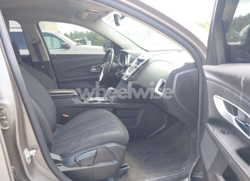 Photo 5 of 2010 Chevrolet Equinox LT (VIN 2CNALDEW3A6218034)