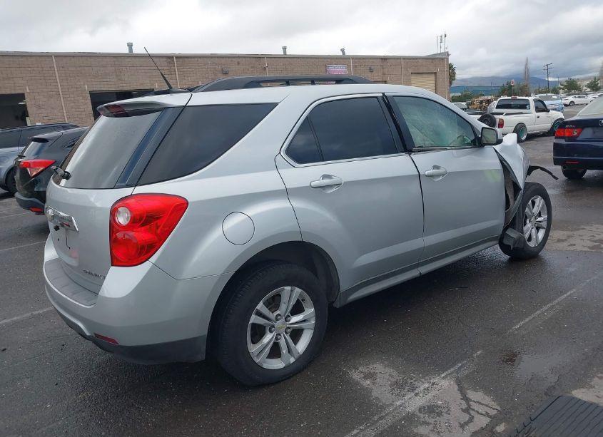 Photo 4 of 2010 Chevrolet Equinox LT (VIN 2CNALDEW3A6282106)
