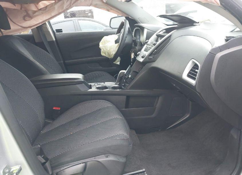 Photo 5 of 2010 Chevrolet Equinox LT (VIN 2CNALDEW3A6282106)