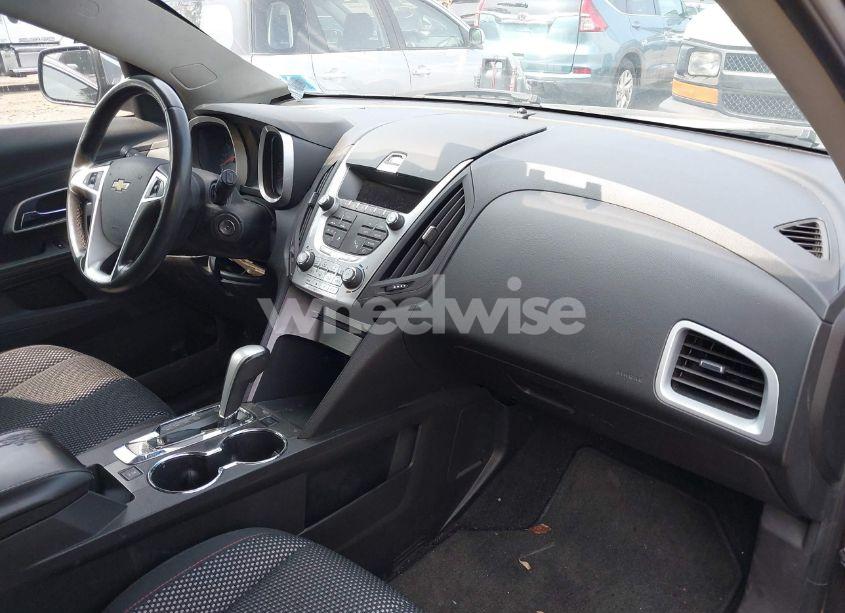 Photo 5 of 2010 Chevrolet Equinox LT (VIN 2CNALDEW3A6322457)