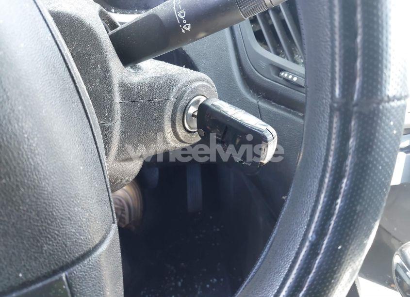 Photo 11 of 2010 Chevrolet Equinox LT (VIN 2CNALDEW3A6332874)