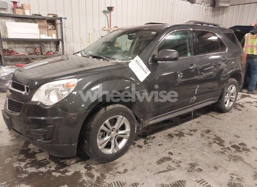 Photo 2 of 2010 Chevrolet Equinox LT (VIN 2CNALDEW3A6384845)