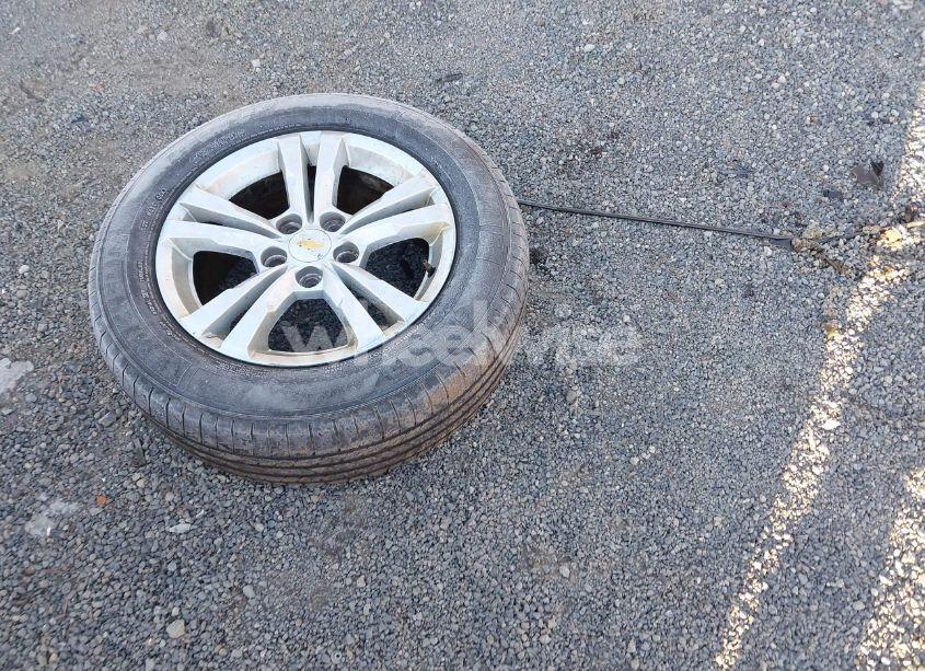 Photo 11 of 2010 Chevrolet Equinox LT (VIN 2CNALDEW3A6404995)