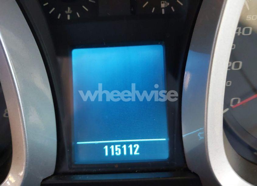 Photo 7 of 2010 Chevrolet Equinox LT (VIN 2CNALDEW3A6404995)