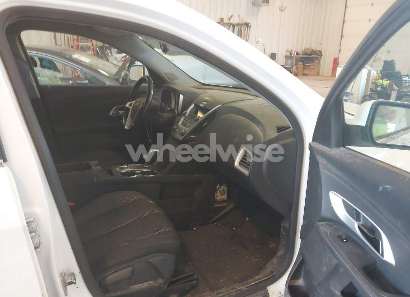 Photo 5 of 2010 Chevrolet Equinox LT (VIN 2CNALDEW4A6207737)