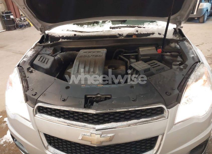 Photo 10 of 2010 Chevrolet Equinox LT (VIN 2CNALDEW4A6353541)