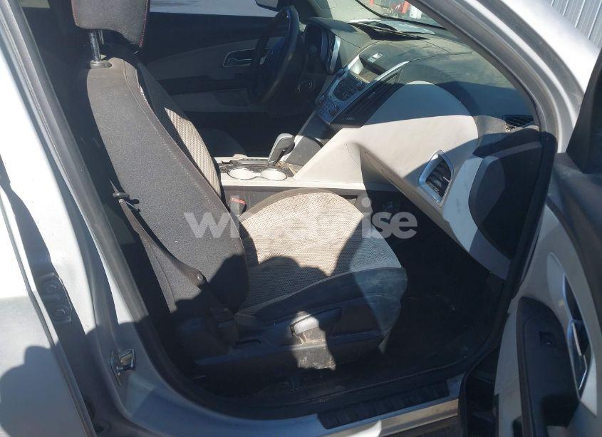 Photo 5 of 2010 Chevrolet Equinox LT (VIN 2CNALDEW4A6382215)