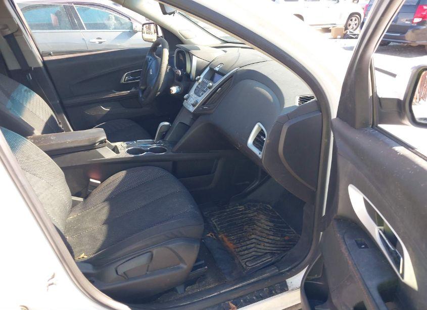 Photo 5 of 2010 Chevrolet Equinox LT (VIN 2CNALDEW5A6257417)