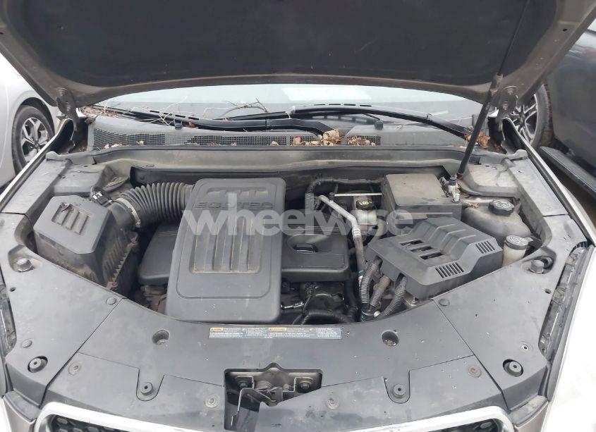 Photo 10 of 2010 Chevrolet Equinox LT (VIN 2CNALDEW5A6413407)